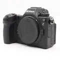 Nikon Z6 III Gehäuse Gebrauchtware | Sehr leichte Gebrauchsspuren | 12 Monate Garantie | ✔️ Temporär mit Kostenlose Geschenkbox