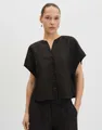 someday Kurzarmbluse Kragenlose Bluse aus Leinen Mix Loose Fit Kellerfalte und Knopfleiste für Alltag