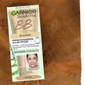 Garnier BB Cream Klassik Make-Up All-in-1 Pflege Creme | Glow & Hyaluron Mittel