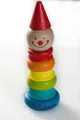 Eichhorn Steckfigur Kasper, Stapelfigur, 5 Ringe mit Steckkopf und Hut, 17,5cm