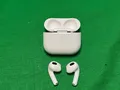 Apple AirPods 3. Generation Drahtloser Kopfhörer - Weiß Zustand: Gut Gebraucht