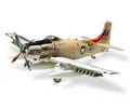 Tamiya 300061058 - 1:48 USN Douglas A1-H Skyraider Modellbau