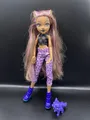 Monster High Refresh Core Clawdeen Doll + Pet gebraucht guter Zustand