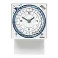 Theben 1690801 SYN 169 s Zeitschaltuhr mit Stecksockel 24 Std. Segmente, 3 TE