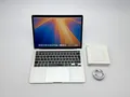 Apple MacBook Pro Retina TouchBar 13,3“ i5 2,0 Ghz 512 GB SSD 16 GB 2020 SILBER