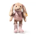 Steiff Hoppie Hase Cowgirl 32cm, Cowgirl-Stiefeln, Plüschtier Hase mit Schlappohren, Soft Cuddly Friends, Western Design, Flauschiges Stofftier zum Kuscheln und Spielen, waschmaschinenfest