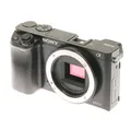 Sony Alpha 6000 Gehäuse schwarz ca. 15.000 Ausl. Kamera