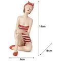 Moritz Dekofigur Badenixe mit Badeanzug Schwimmbad, Dekofigur Badezimmer Figur Dekoration Shabby Chic Stil Roter Badeanzug