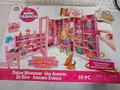 5 Surprise 77425 - Minikleiderschrank für Traumpuppen -- 3539/604