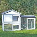 Kaninchenstall Klopfer Grau/Weiss - mit Ruheraum - Hasenstall Hasenhaus Kleintierstall ca.145.00 x 54.00 x 86.00 cm für draußen 2-stöckig mit Freilauf - Preisgünstiges Angebot Schnäppchen
