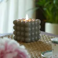 LED Kerze Bubble Würfel Cube Kerze Echtwachs 3D Flamme H: 9,5cm Timer braun