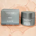 Regenerierende Anti-Aging und Anti-Pigmentflecken Gesichtscreme mit Pro-Retinol